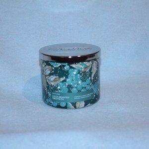 **CLOSET ON HOLD**BATH AND BODY WORKS Cocoa-Roasted Chestnuts Candle
